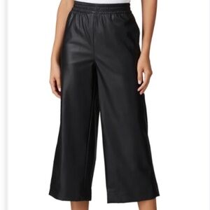 Faux leather black culottes XXL